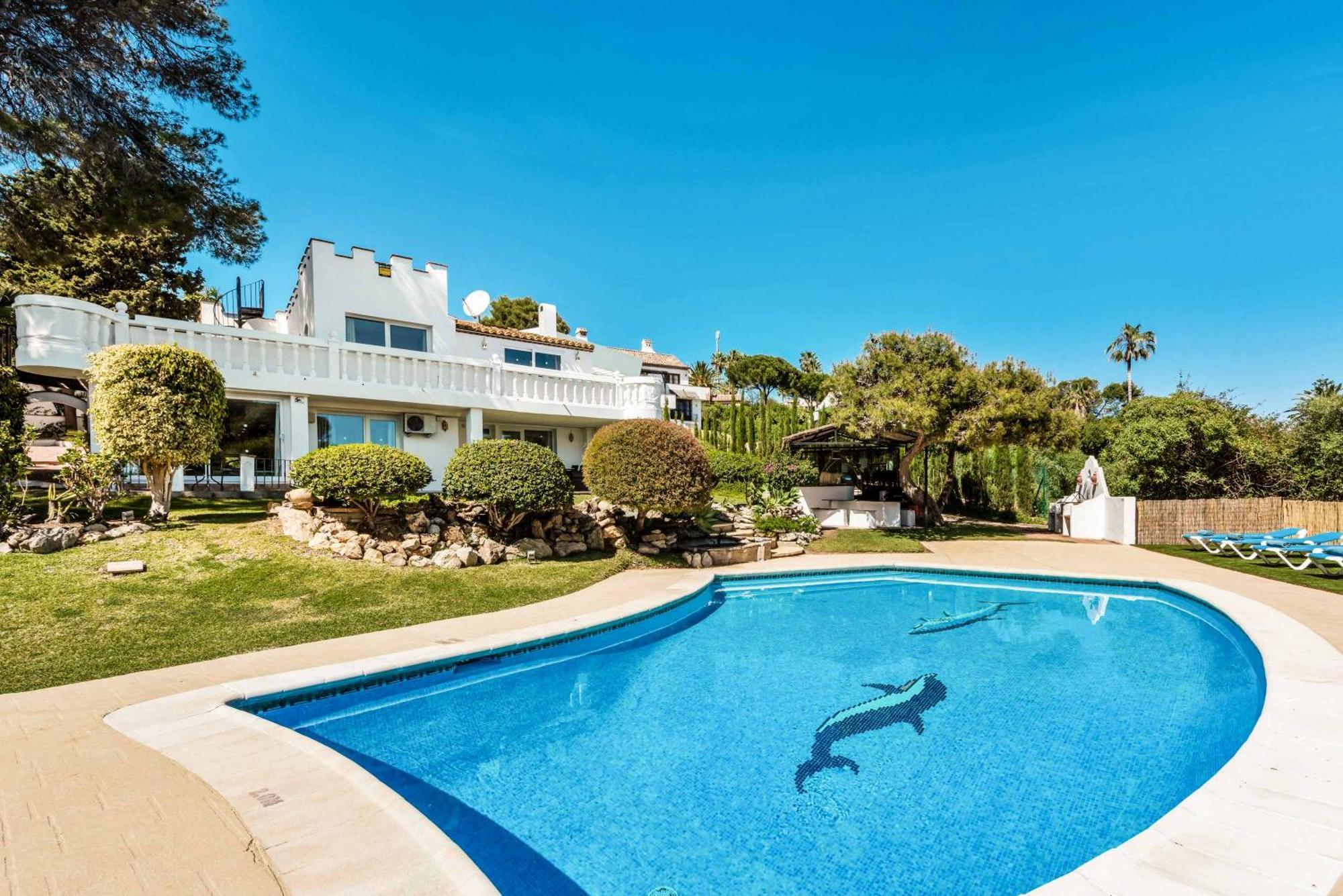 Villa Casillo エステポナ エクステリア 写真